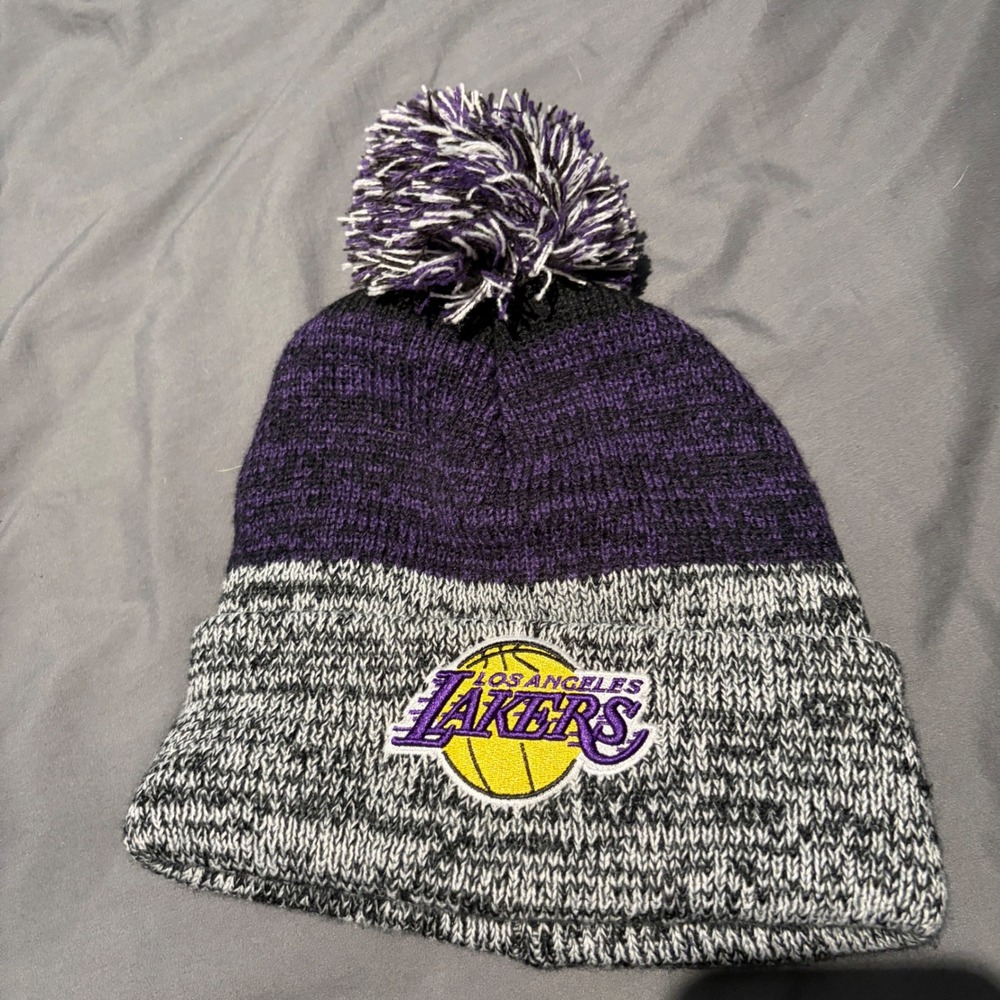 NBA Los Angeles Lakers Beanie Hat Purple Grey Marled Knit Pom Pom OSFM